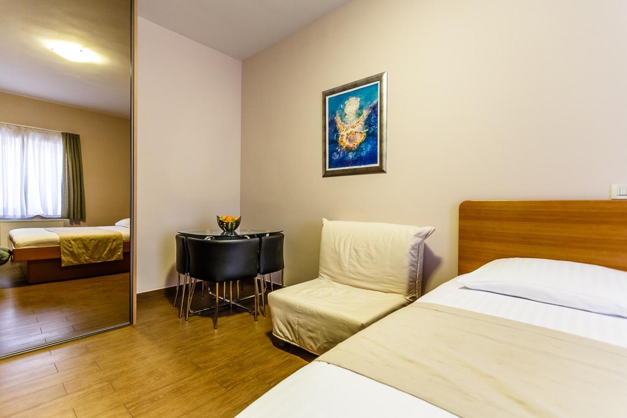 Frajona Apartments Malinska Zimmer foto